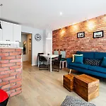 Wonder Z Pieknymi Widokami Na Gory, Blisko Terenow Spacerowych I Szlakow Appartement