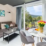 Wonder Z Pieknymi Widokami Na Gory, Blisko Terenow Spacerowych I Szlakow *