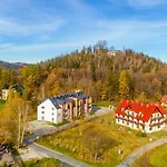 Wonder Z Pieknymi Widokami Na Gory, Blisko Terenow Spacerowych I Szlakow *